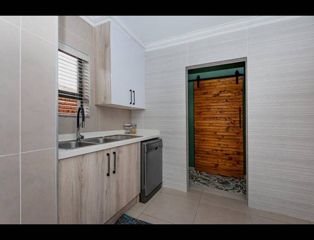 3 BEDROOM CLUSTER FOR SALE IN NEW REDRUTH